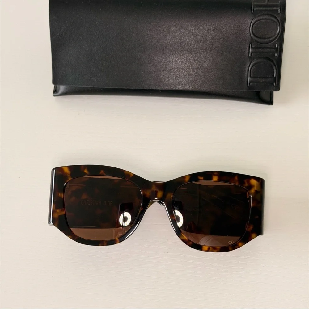New! Christian Dior Tortoise Shell Sunglasses, DiorNuit S1I 24F0, Authentic